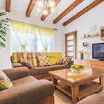 Milancic By Interhome