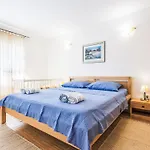 Milancic By Interhome * Gornji Proložac